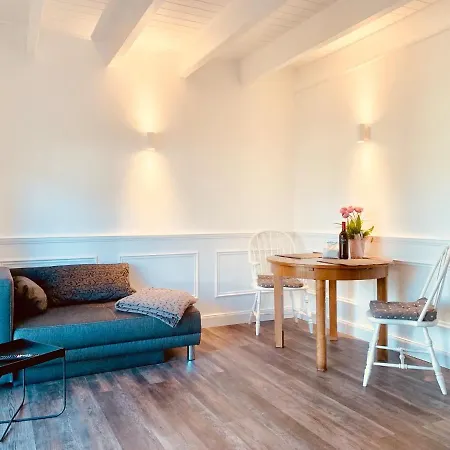 Appartamento Rosenhof-Lodge Garden Suite Grey Hanerau-Hademarschen
